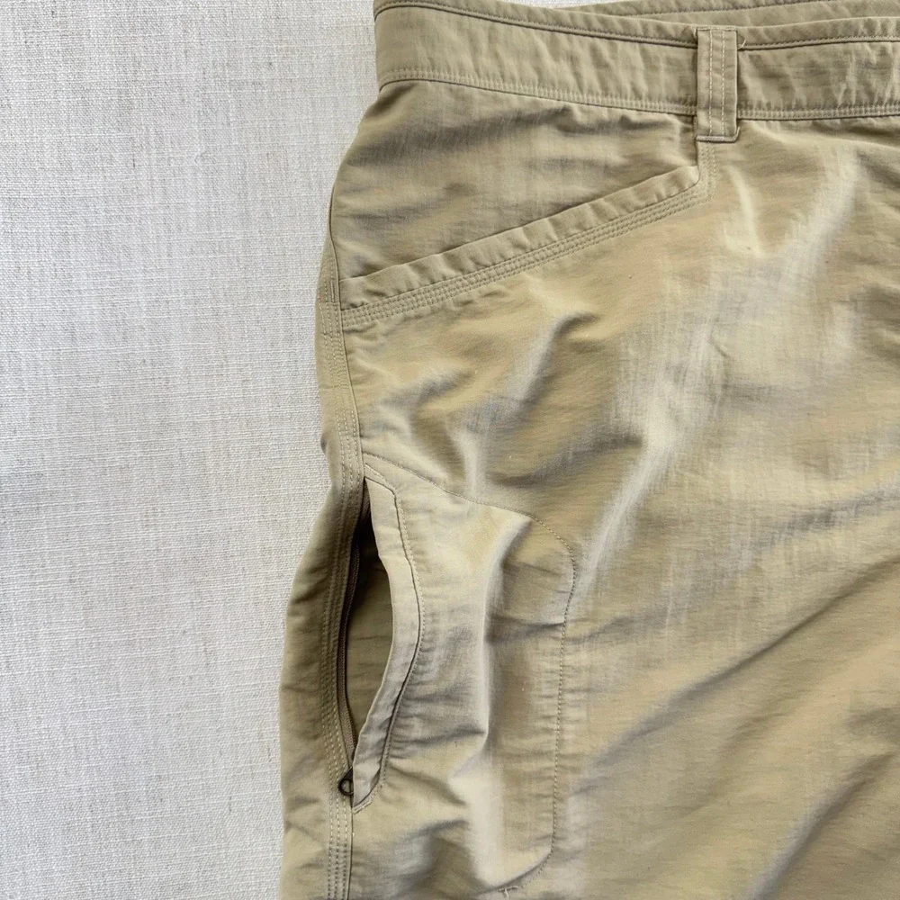 The North Face Mens Horizon‎ Cargo Shorts Tan Khaki Nylon Hiking Size 40